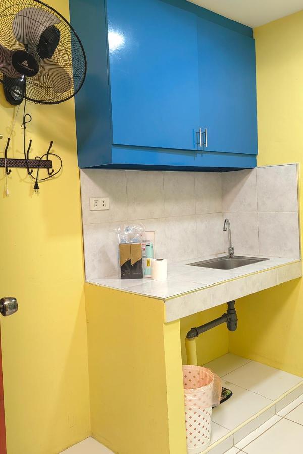 Yellowpad Hotel Davao Екстер'єр фото